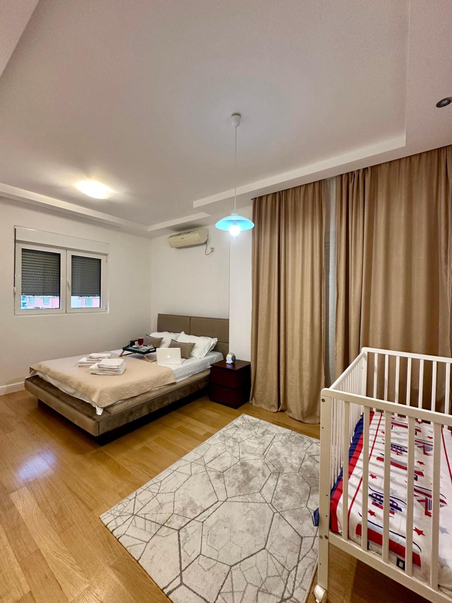 Lux Superior Apartment 120M2 In Heart Of Budva Exteriör bild
