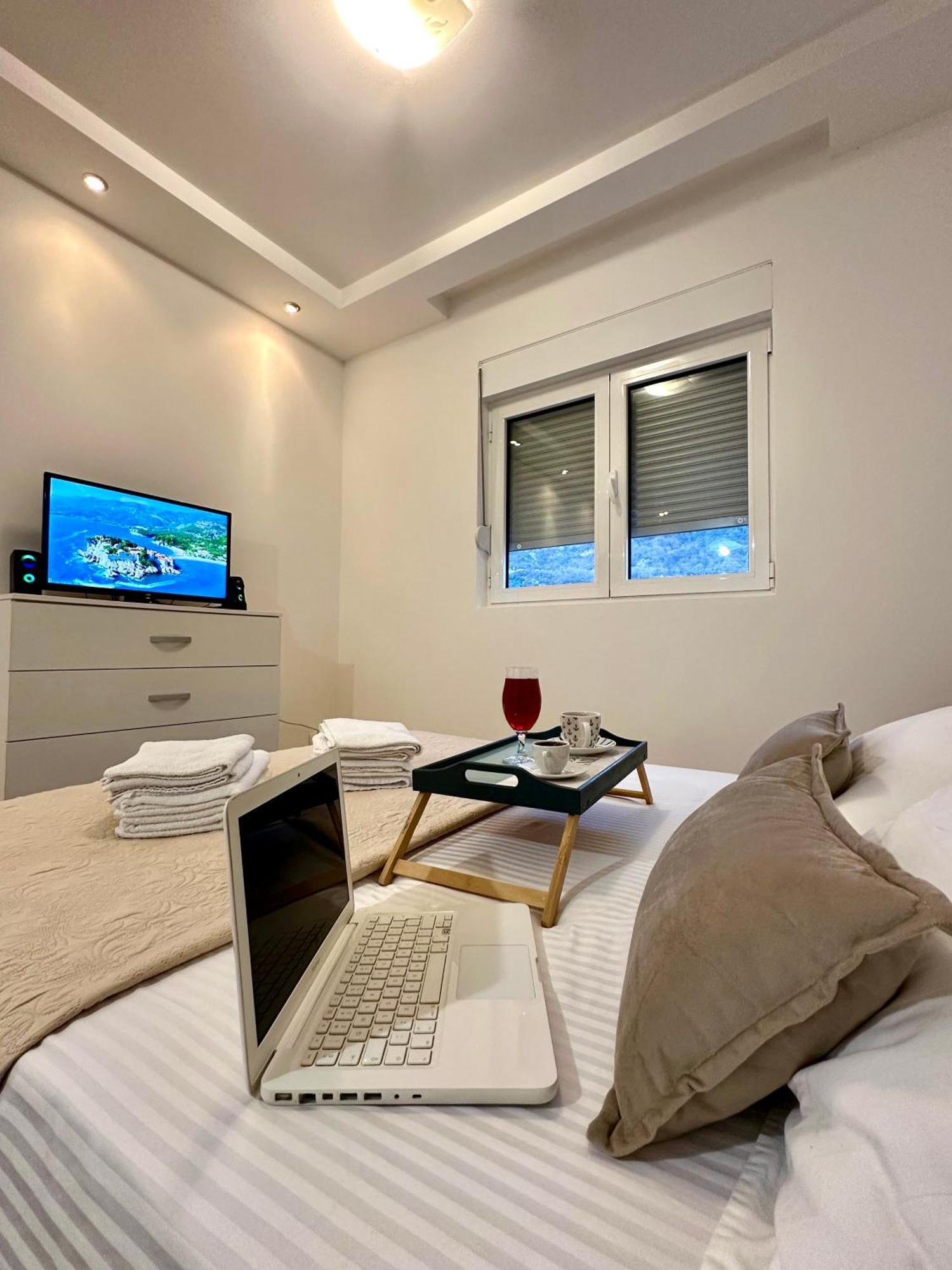 Lux Superior Apartment 120M2 In Heart Of Budva Exteriör bild