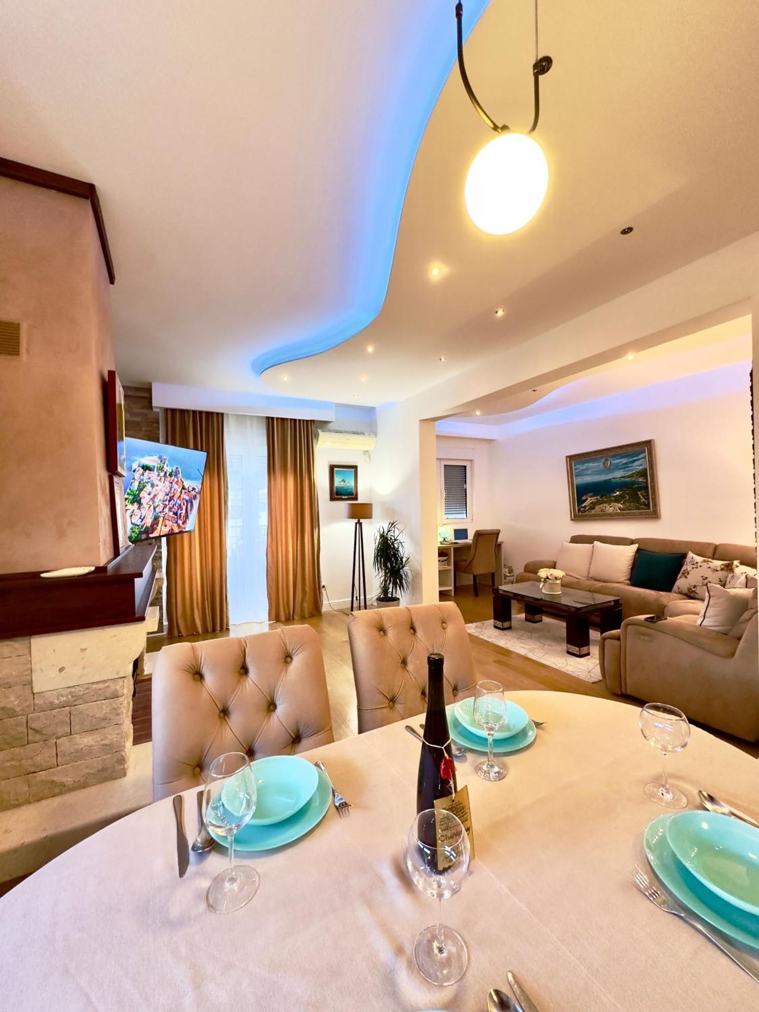 Lux Superior Apartment 120M2 In Heart Of Budva Exteriör bild