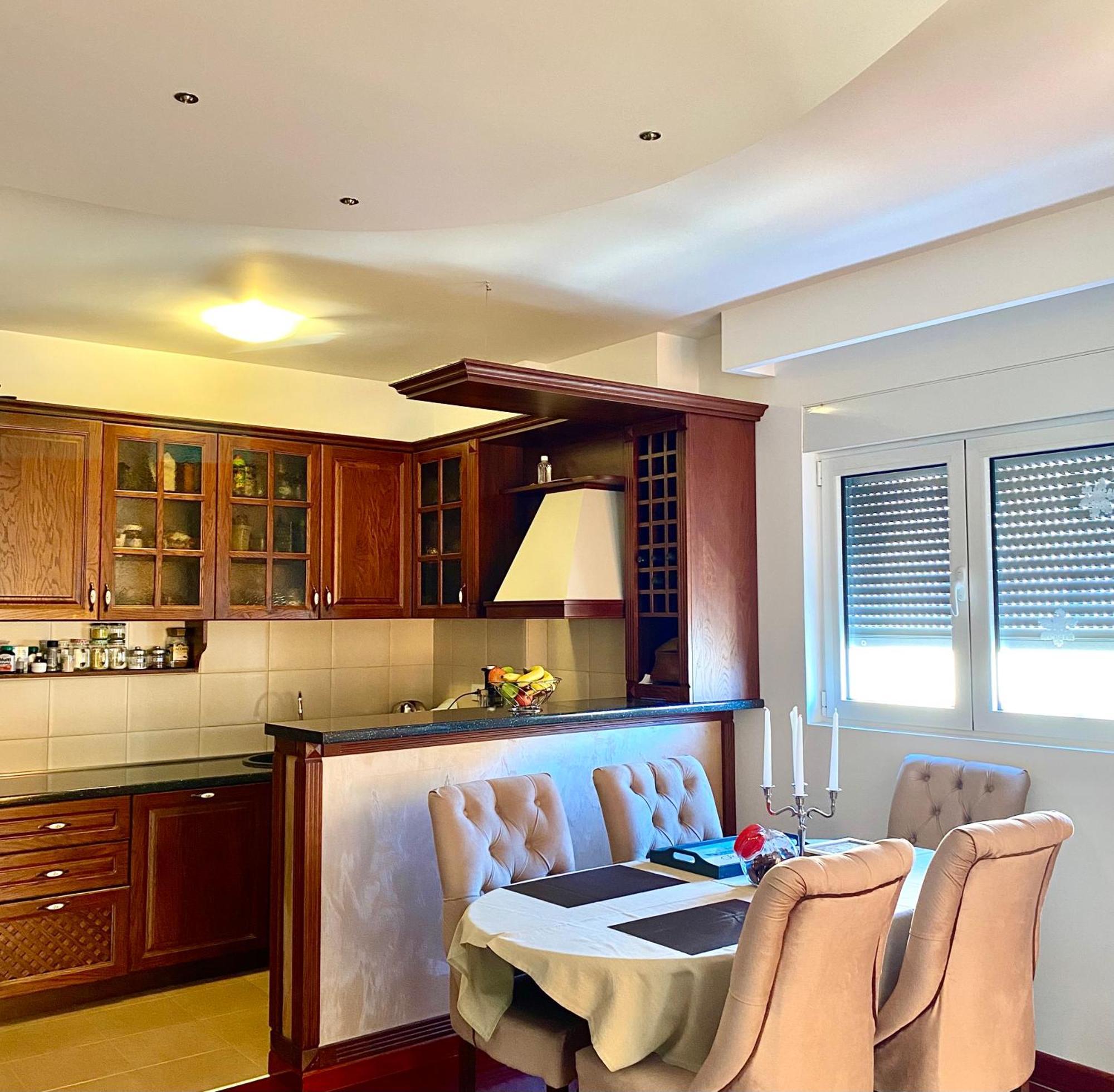 Lux Superior Apartment 120M2 In Heart Of Budva Exteriör bild